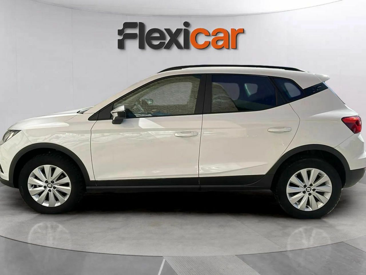 seat arona 2018 / foto grande (3)