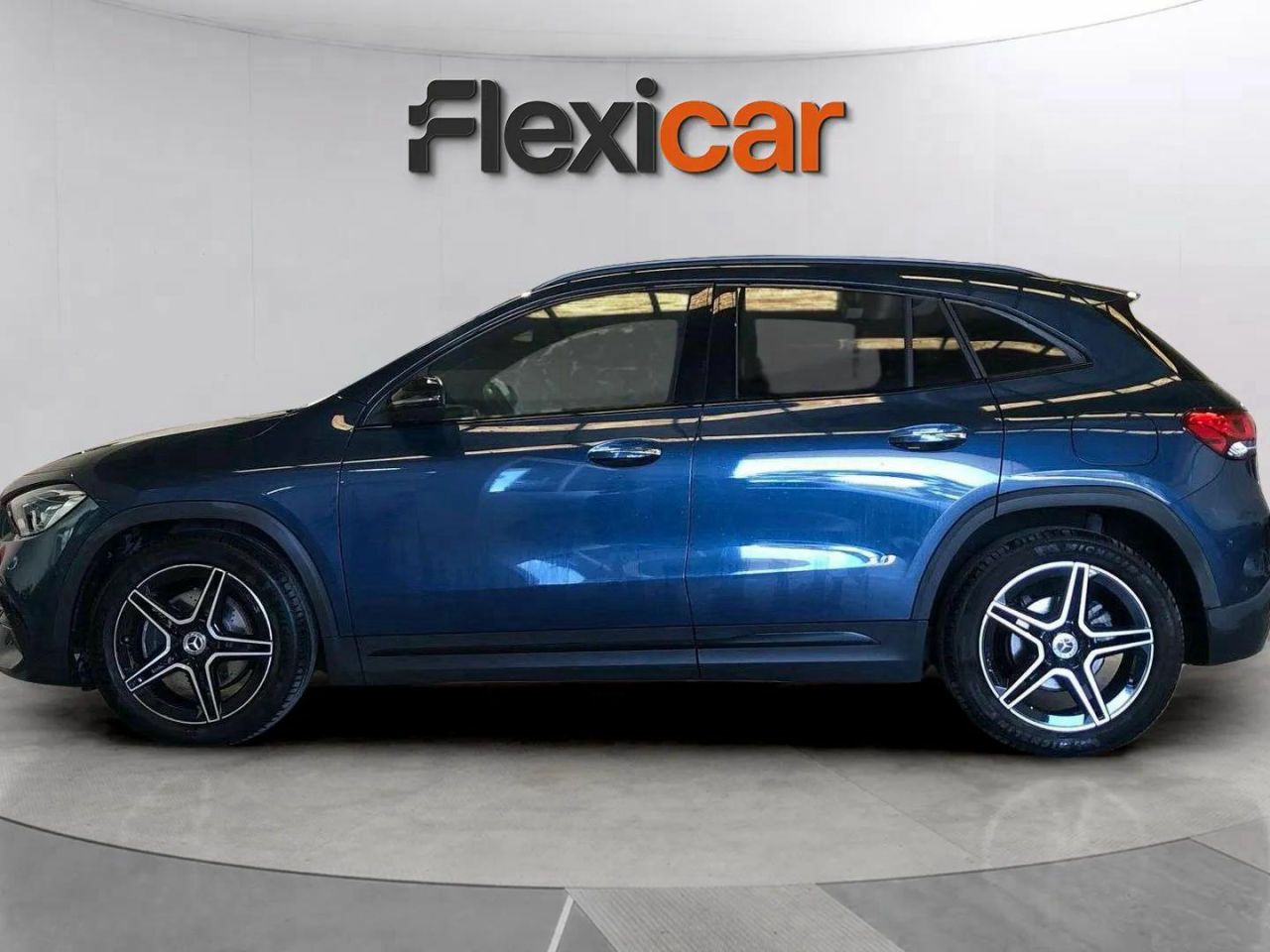 mercedes gla 2021 / foto grande (2)