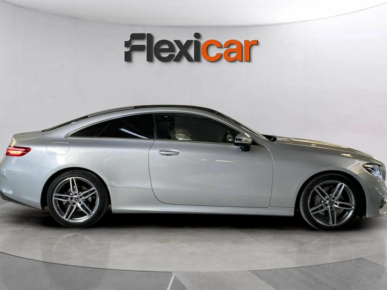 mercedes clase e 2018 / foto grande (3)