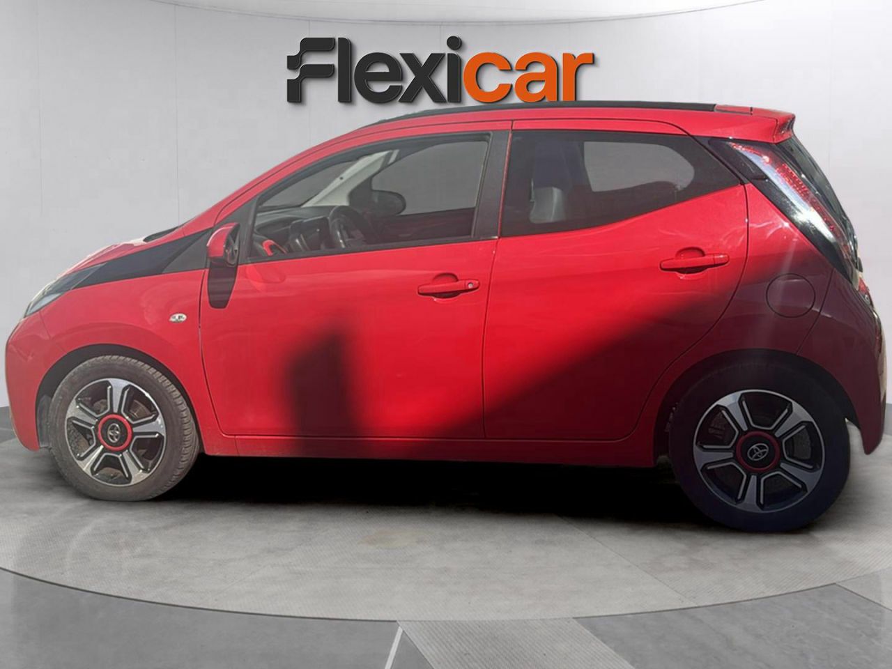 toyota aygo 2018 / foto grande (3)