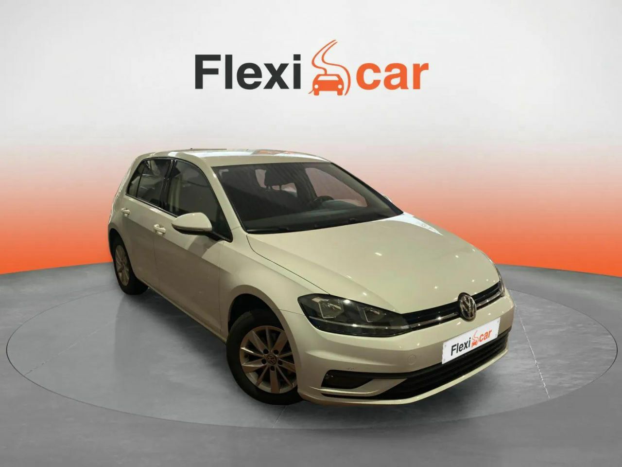 Foto volkswagen golf 2019 /