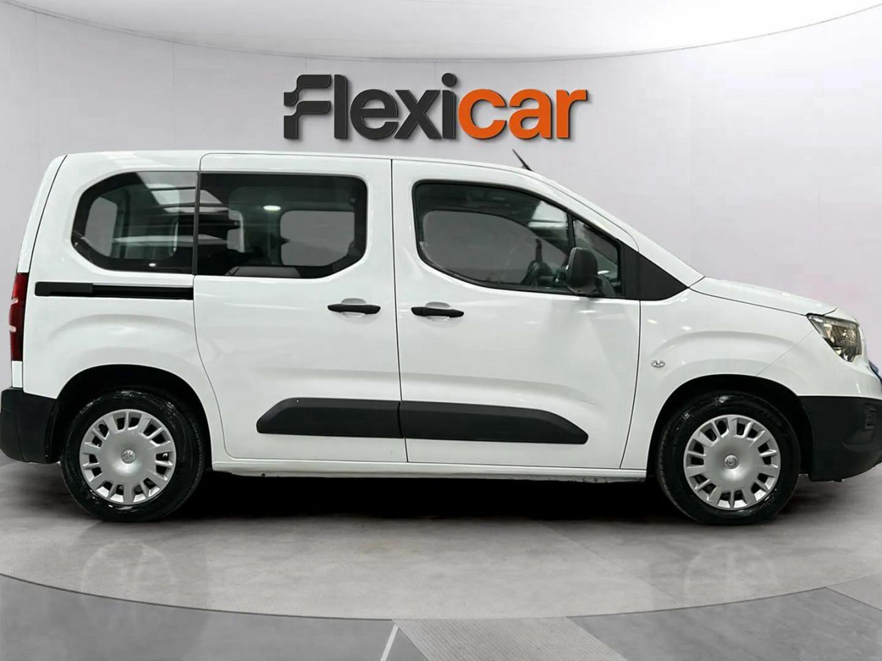 opel combo cargo 2019 / foto grande (2)