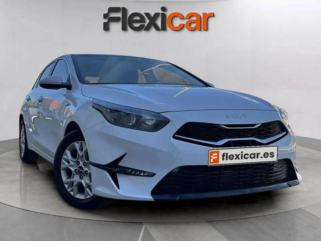 Foto kia ceed 2023 /