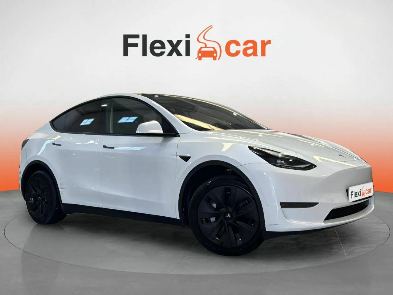 Foto tesla model y 2023 /
