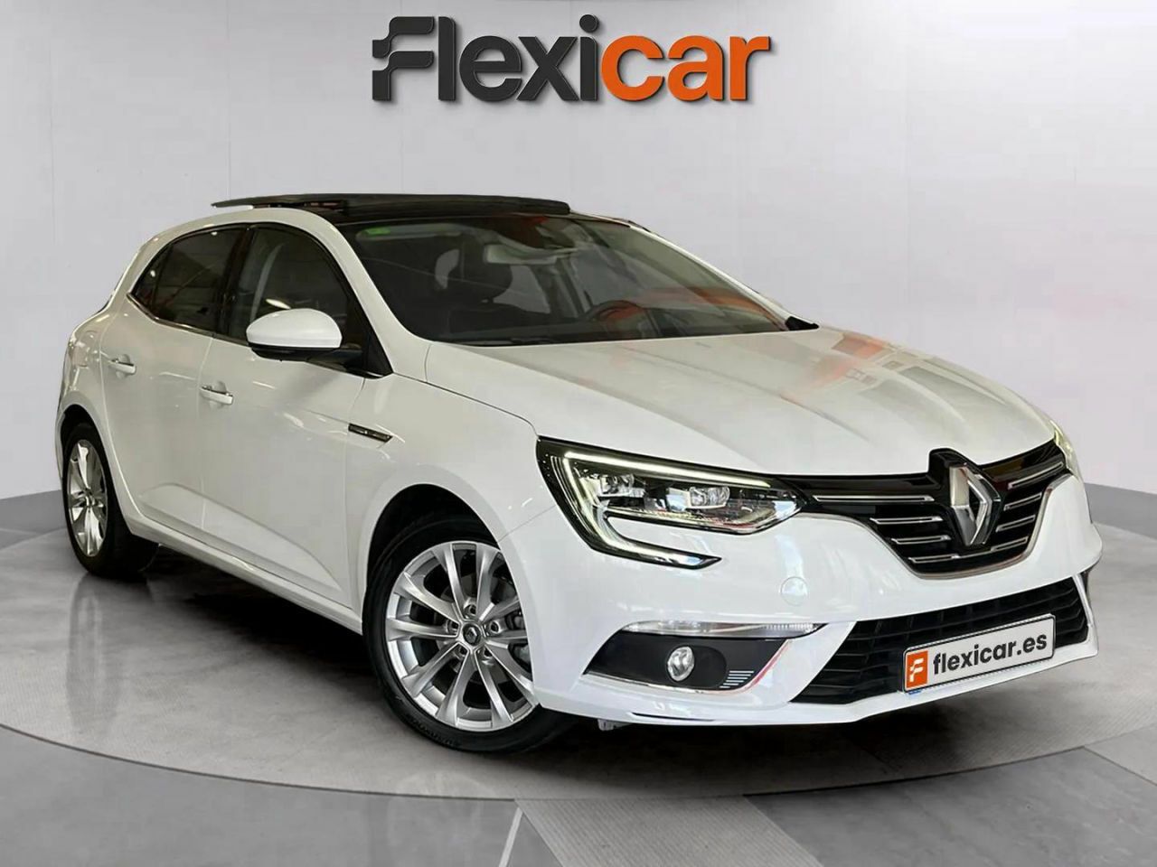 Foto renault megane 2017 /
