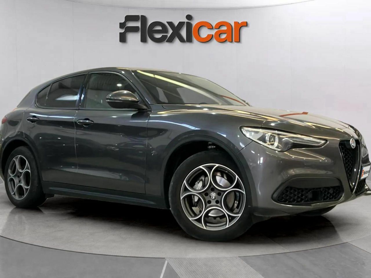 Foto alfa romeo stelvio 2022 /