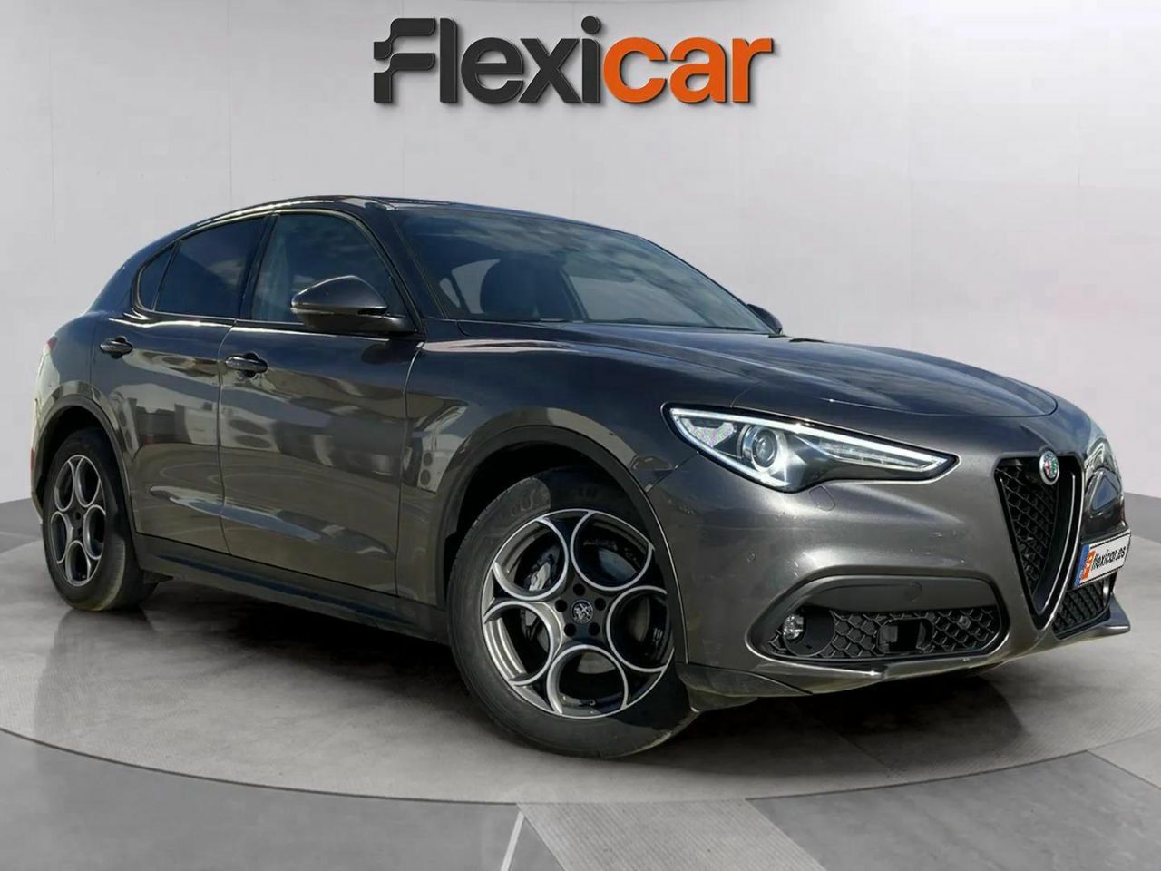 Foto alfa romeo stelvio 2022 /