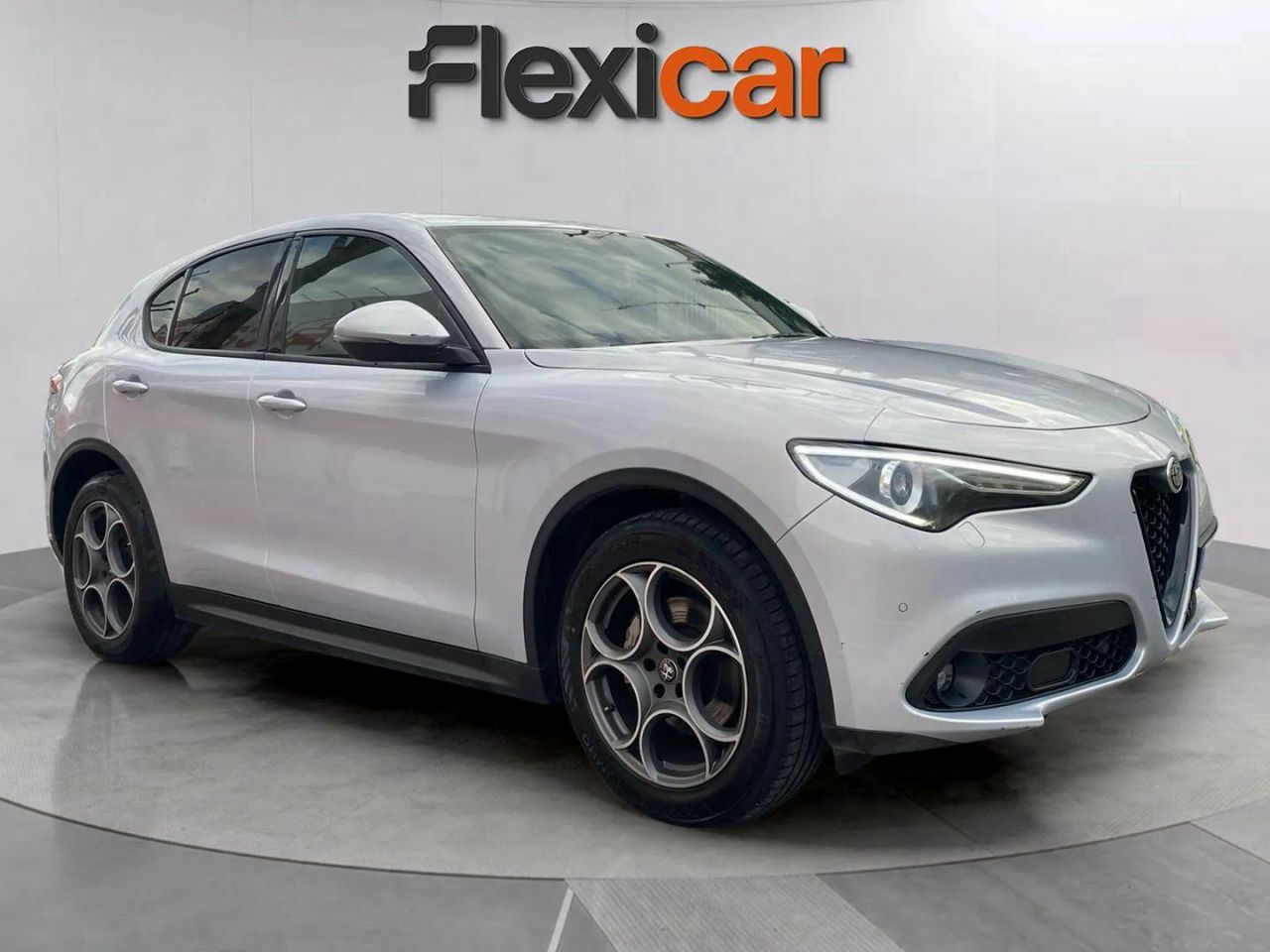 Foto alfa romeo stelvio 2022 /