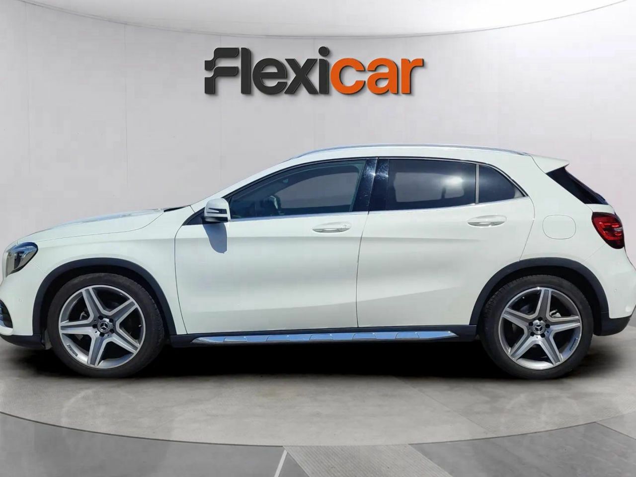mercedes gla 2019 / foto grande (3)