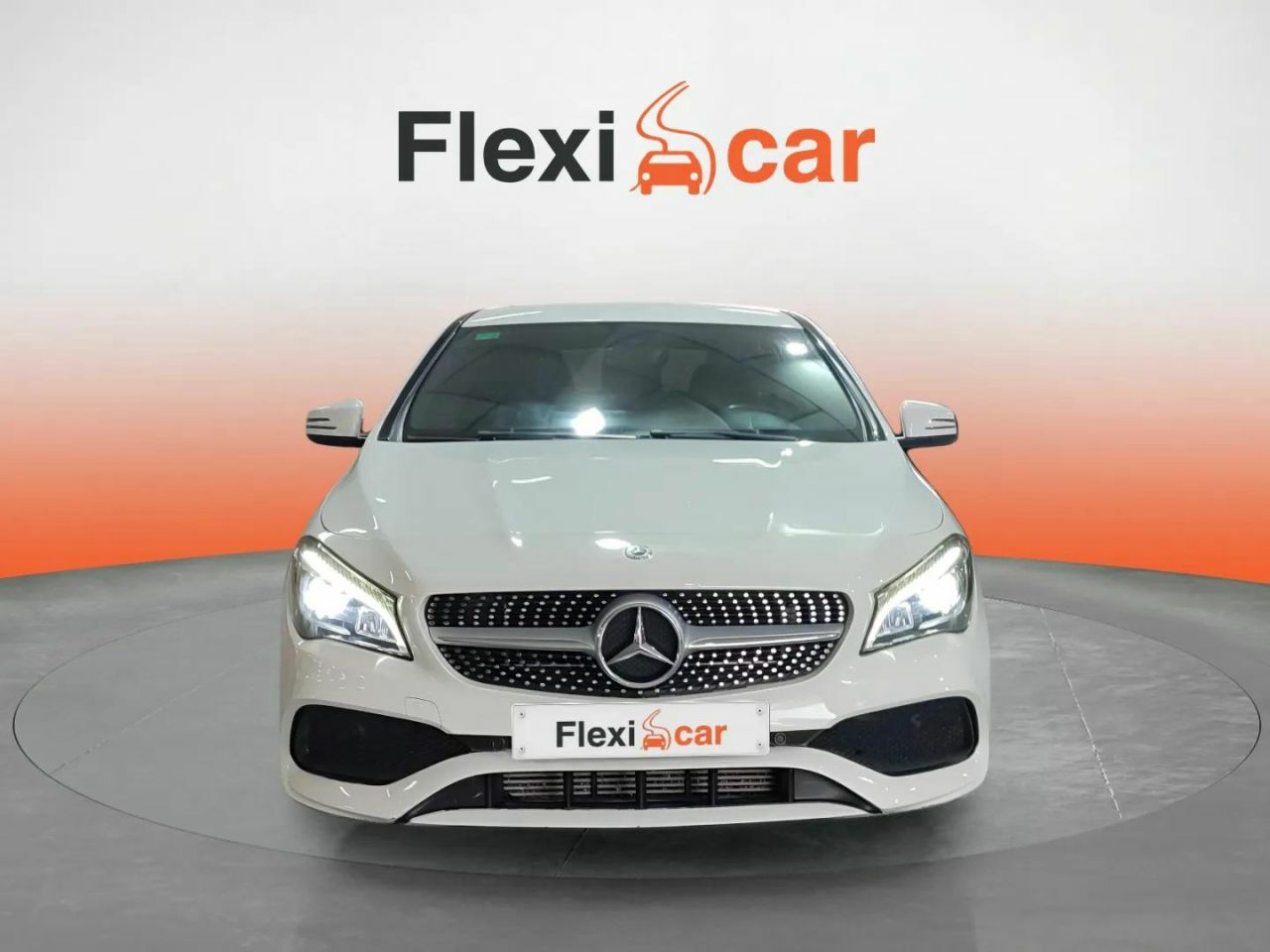 mercedes cla 2017 / foto grande (2)