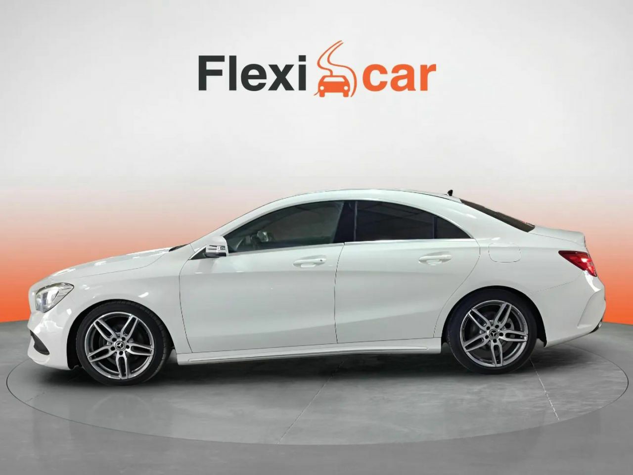 mercedes cla 2017 / foto grande (3)