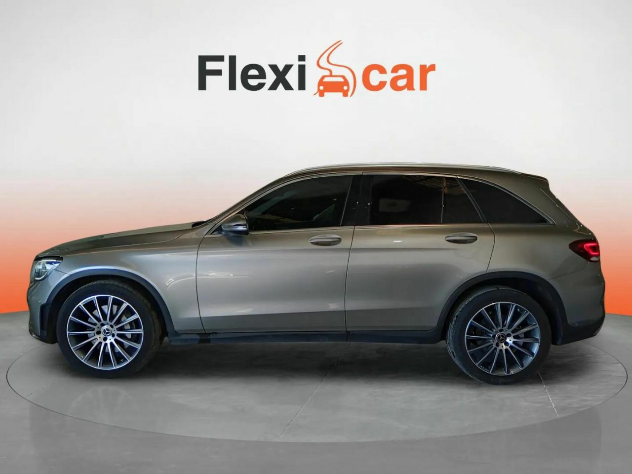 mercedes glc 2021 / foto grande (3)