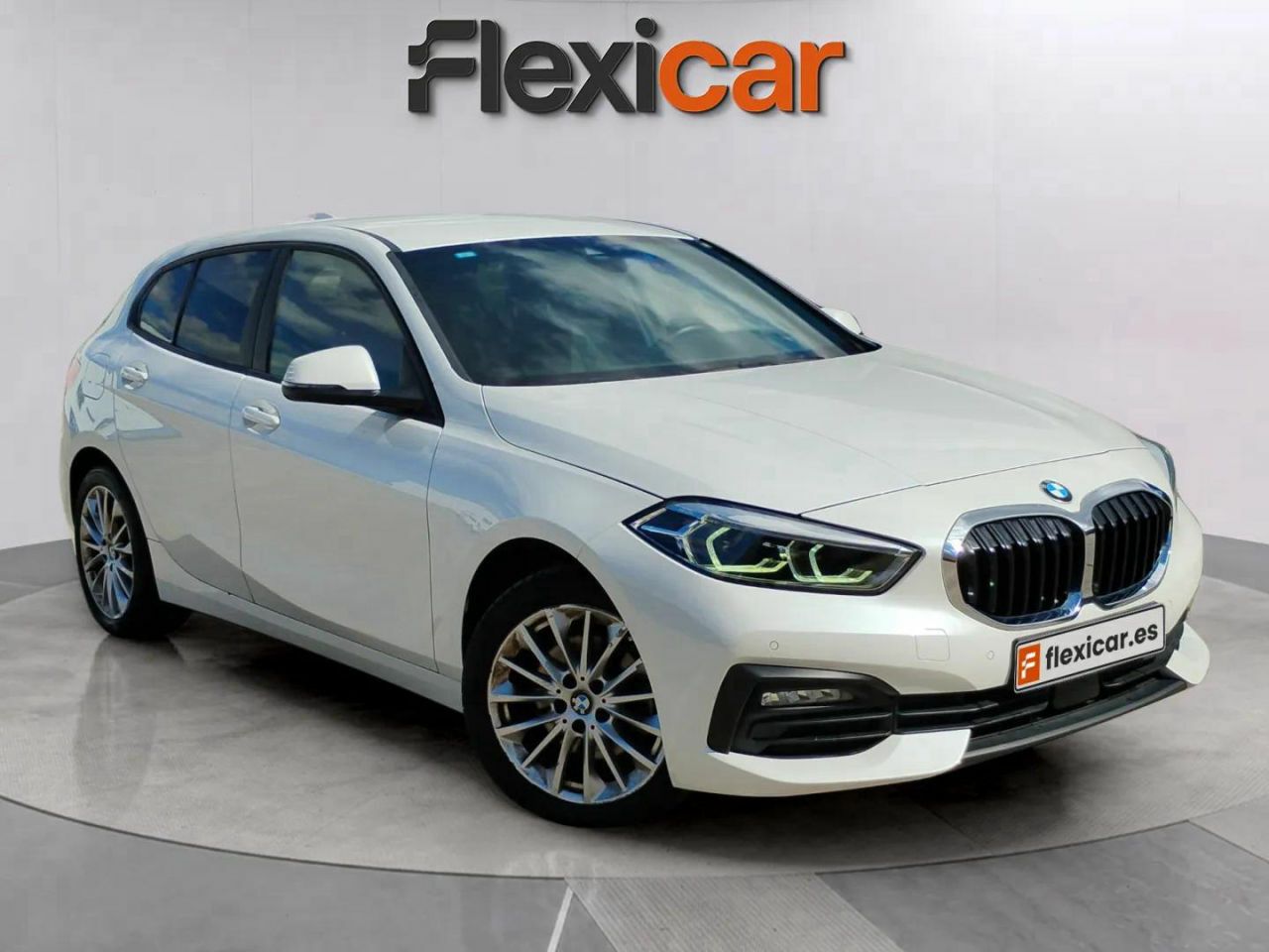 Foto bmw serie 1 2020 /