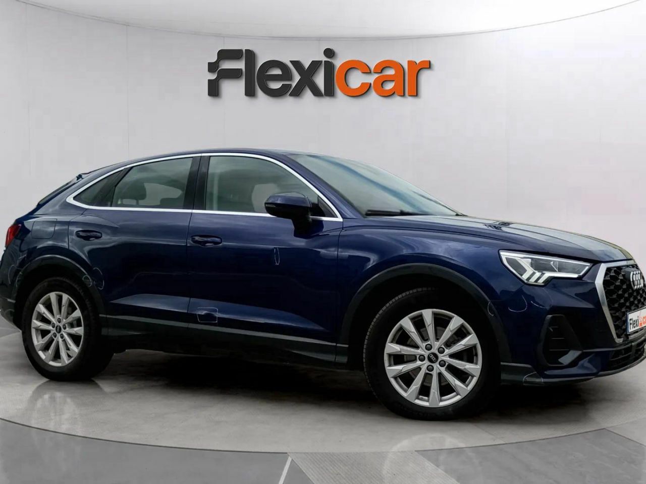 Foto audi q3 2021 /