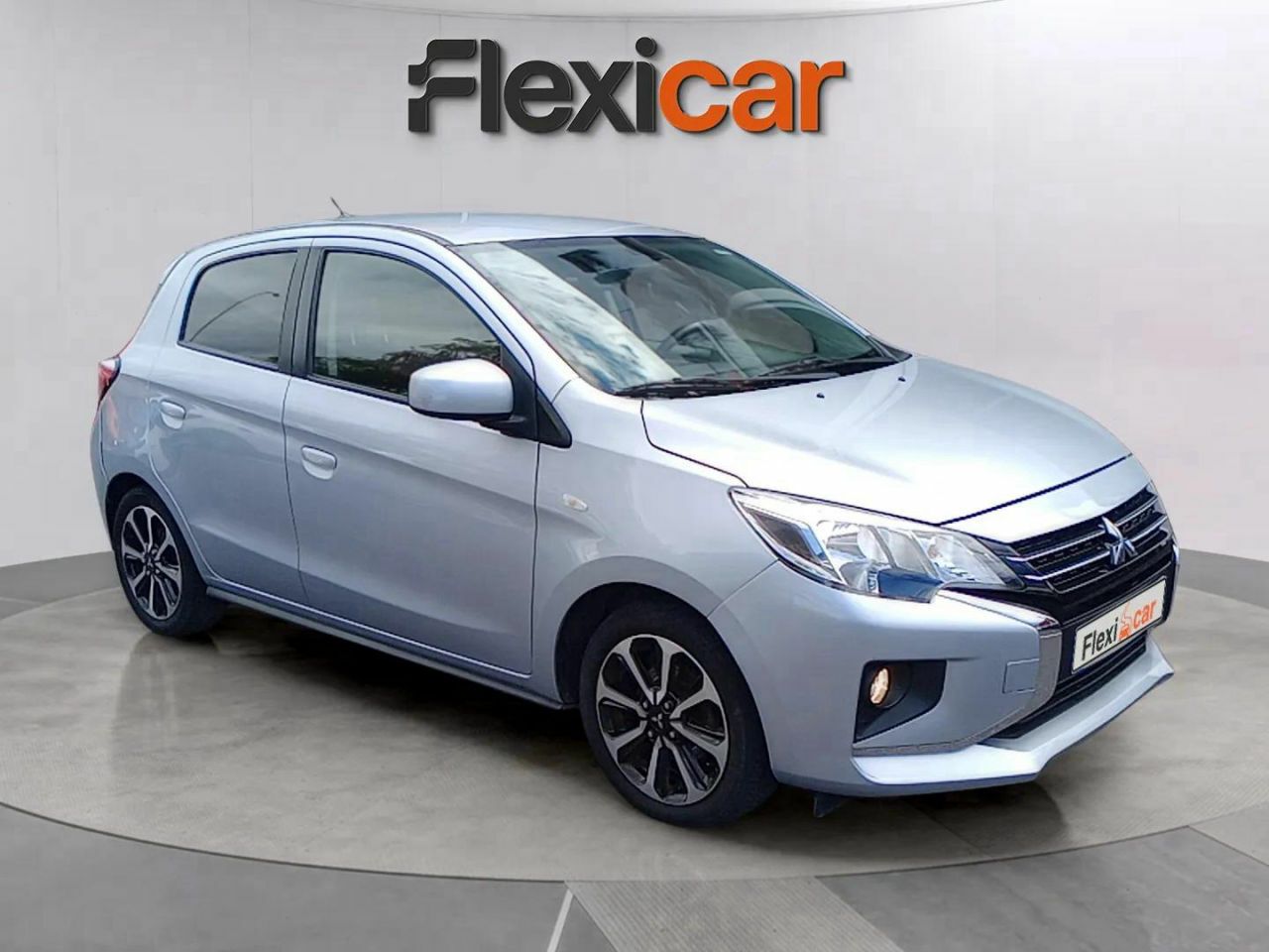 Foto mitsubishi space star 2022 /