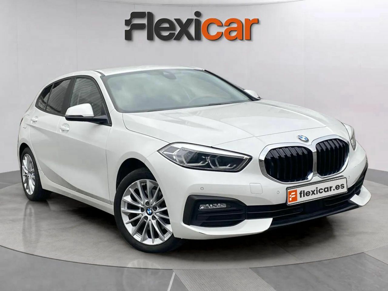 Foto bmw serie 1 2021 /