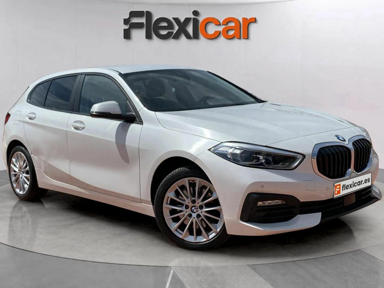 Foto bmw serie 1 2022 /