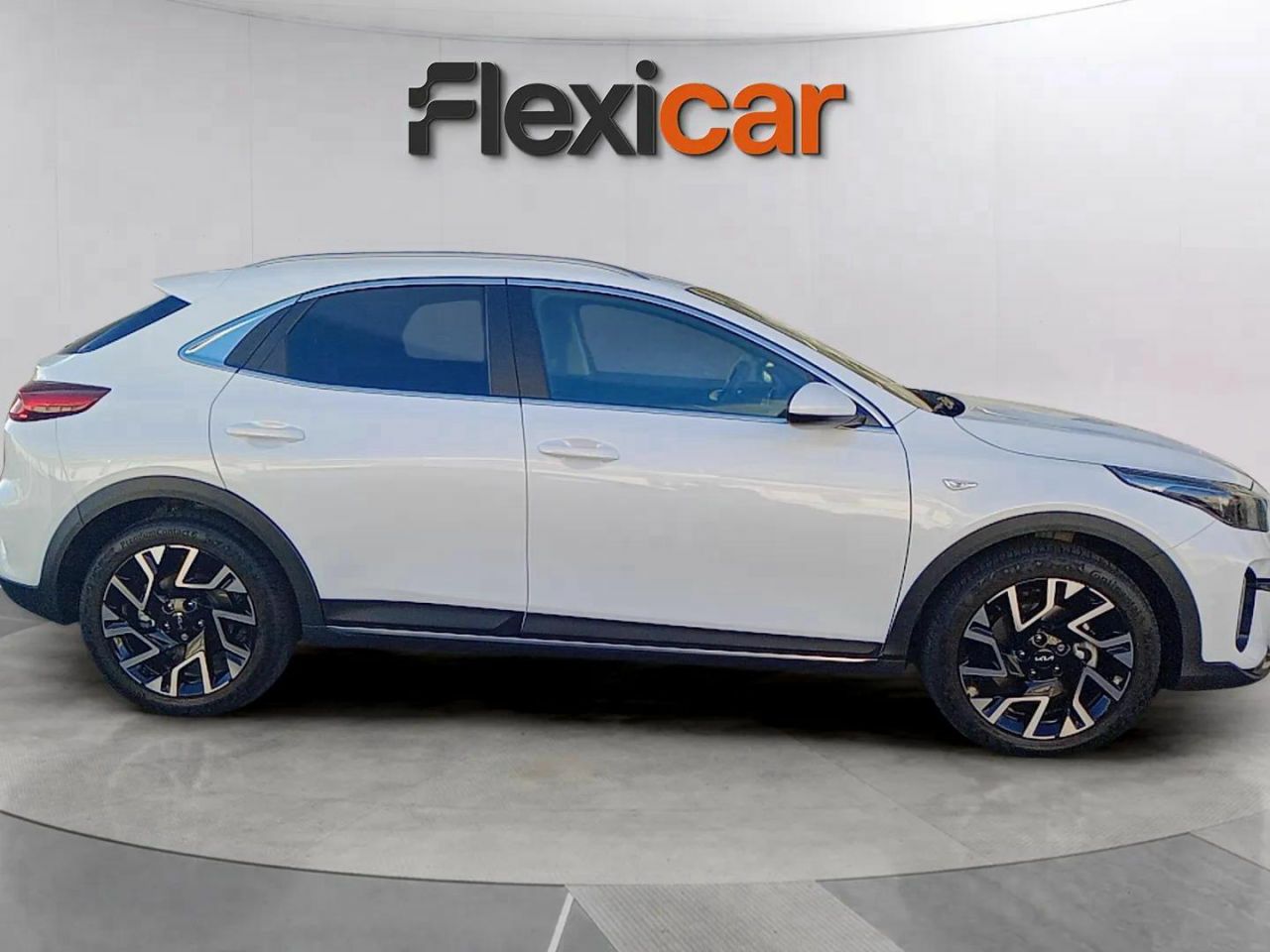 kia xceed 2024 / foto grande (3)