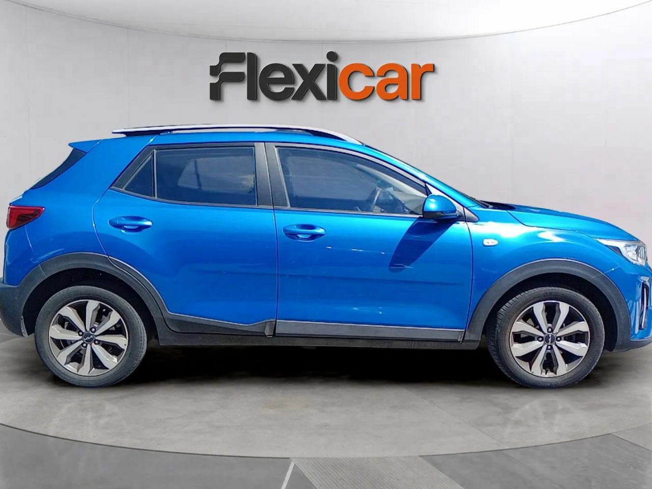 kia stonic 2021 / foto grande (3)