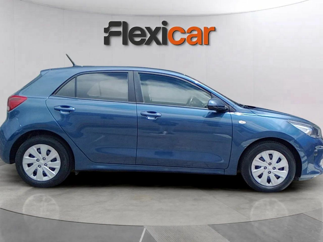 kia rio 2019 / foto grande (3)