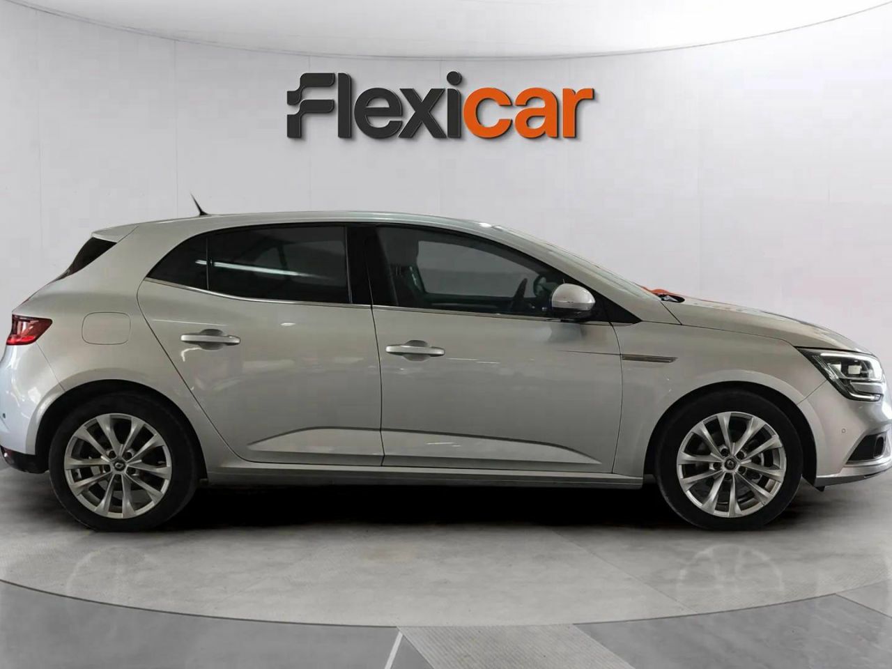 renault megane 2019 / foto grande (3)