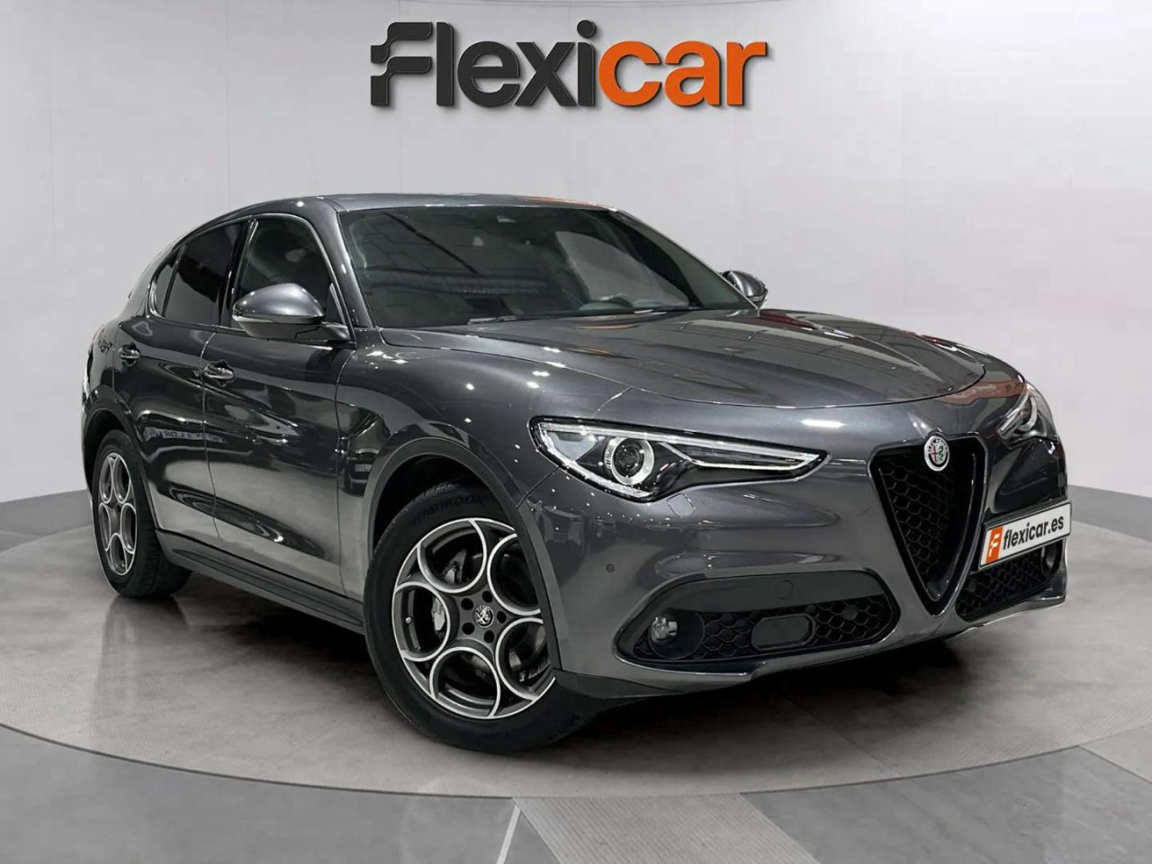 Foto alfa romeo stelvio 2022 /