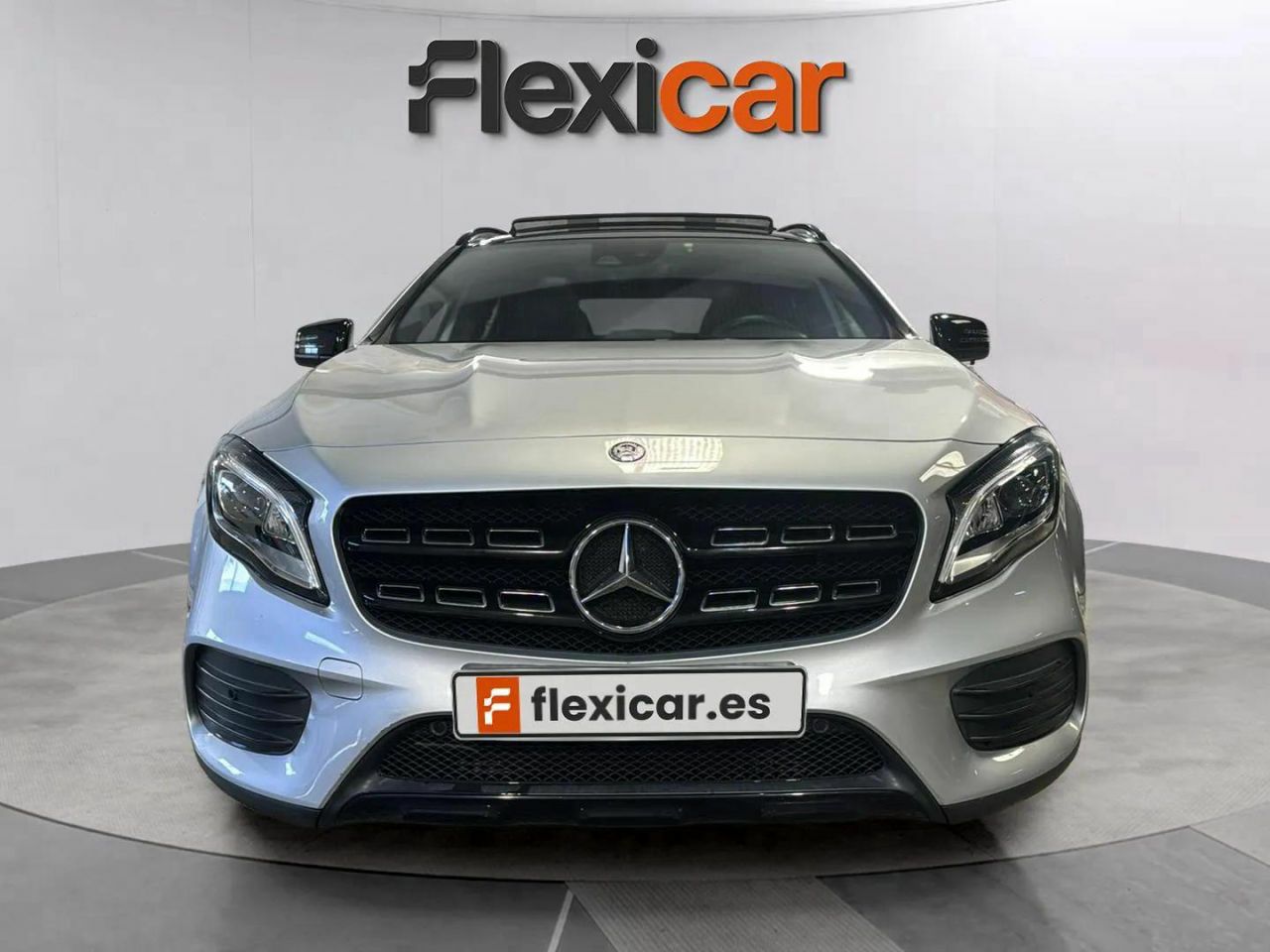 mercedes gla 2019 / foto grande (2)