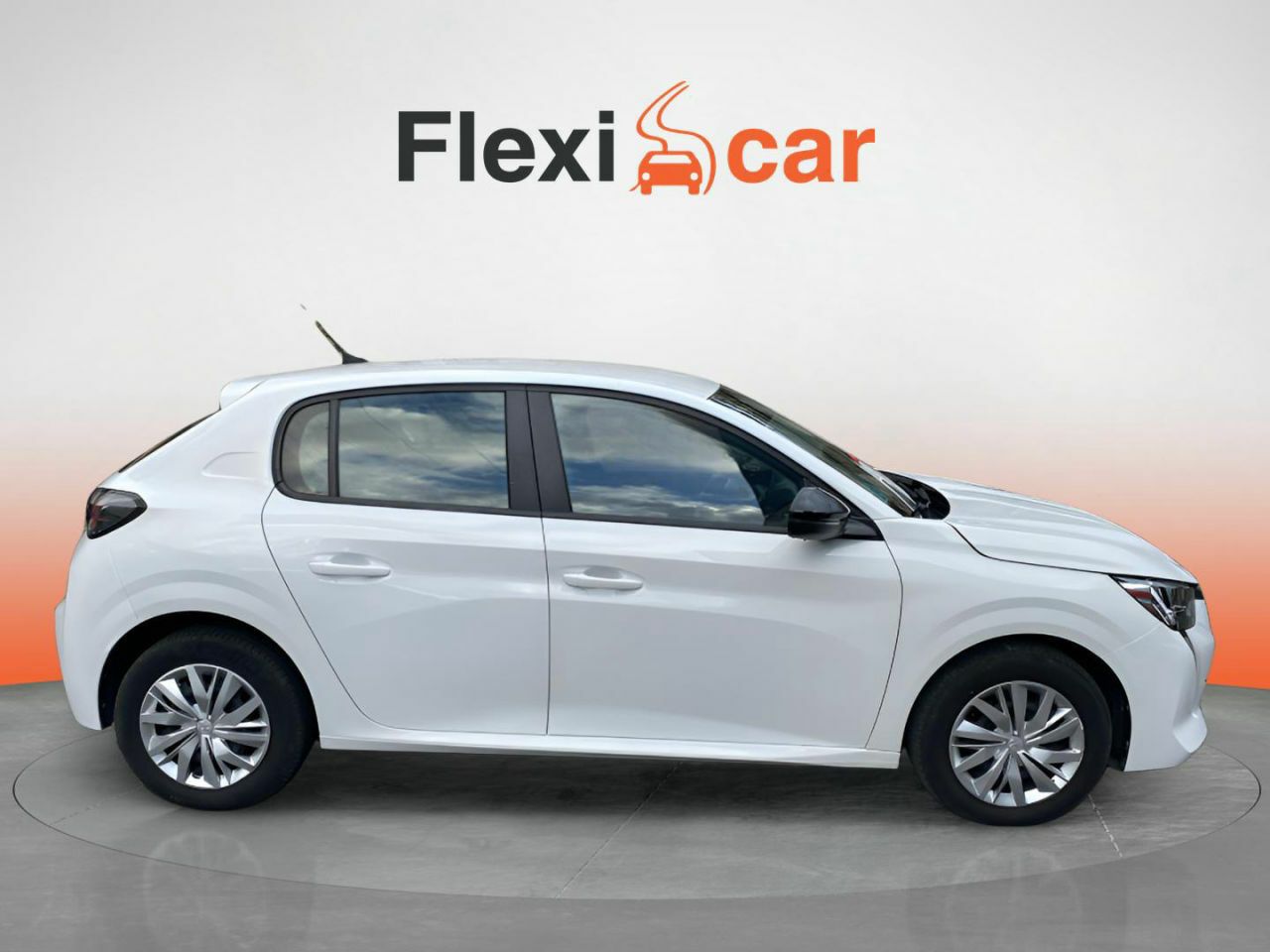 peugeot 208 2022 / foto grande (3)