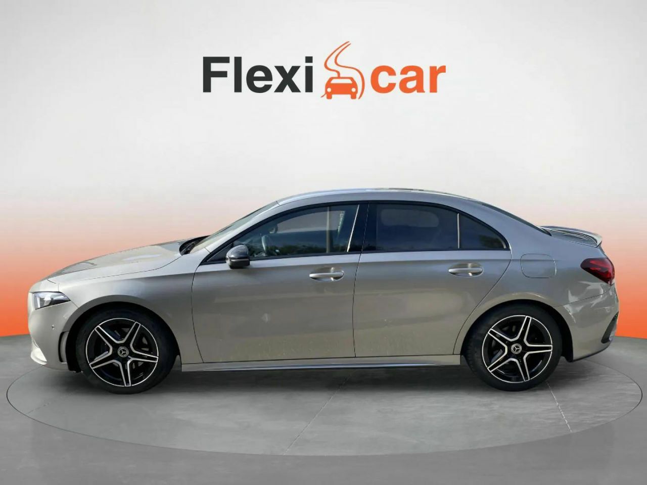 mercedes clase a 2019 / foto grande (3)