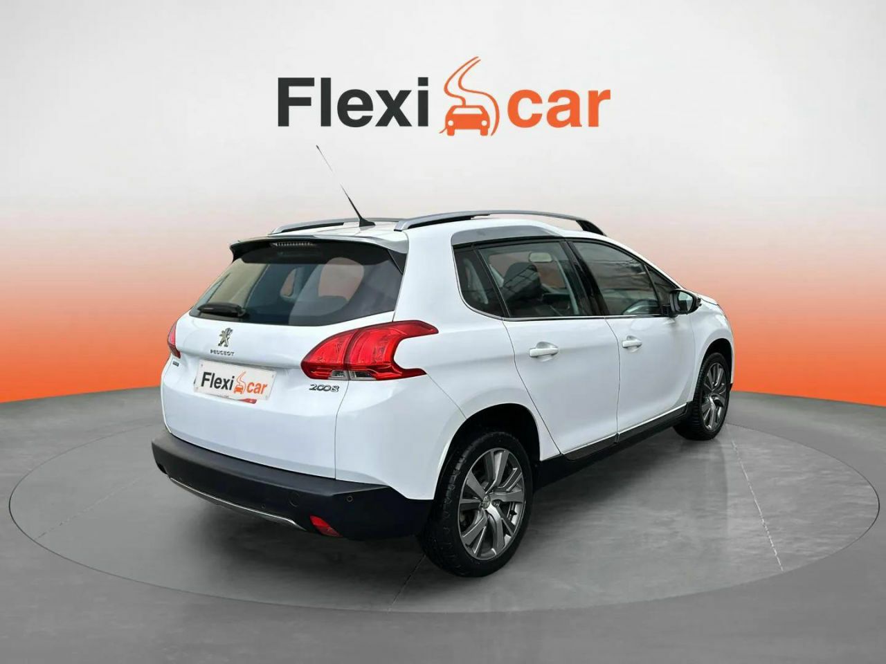 peugeot 2008 2016 / foto grande (3)