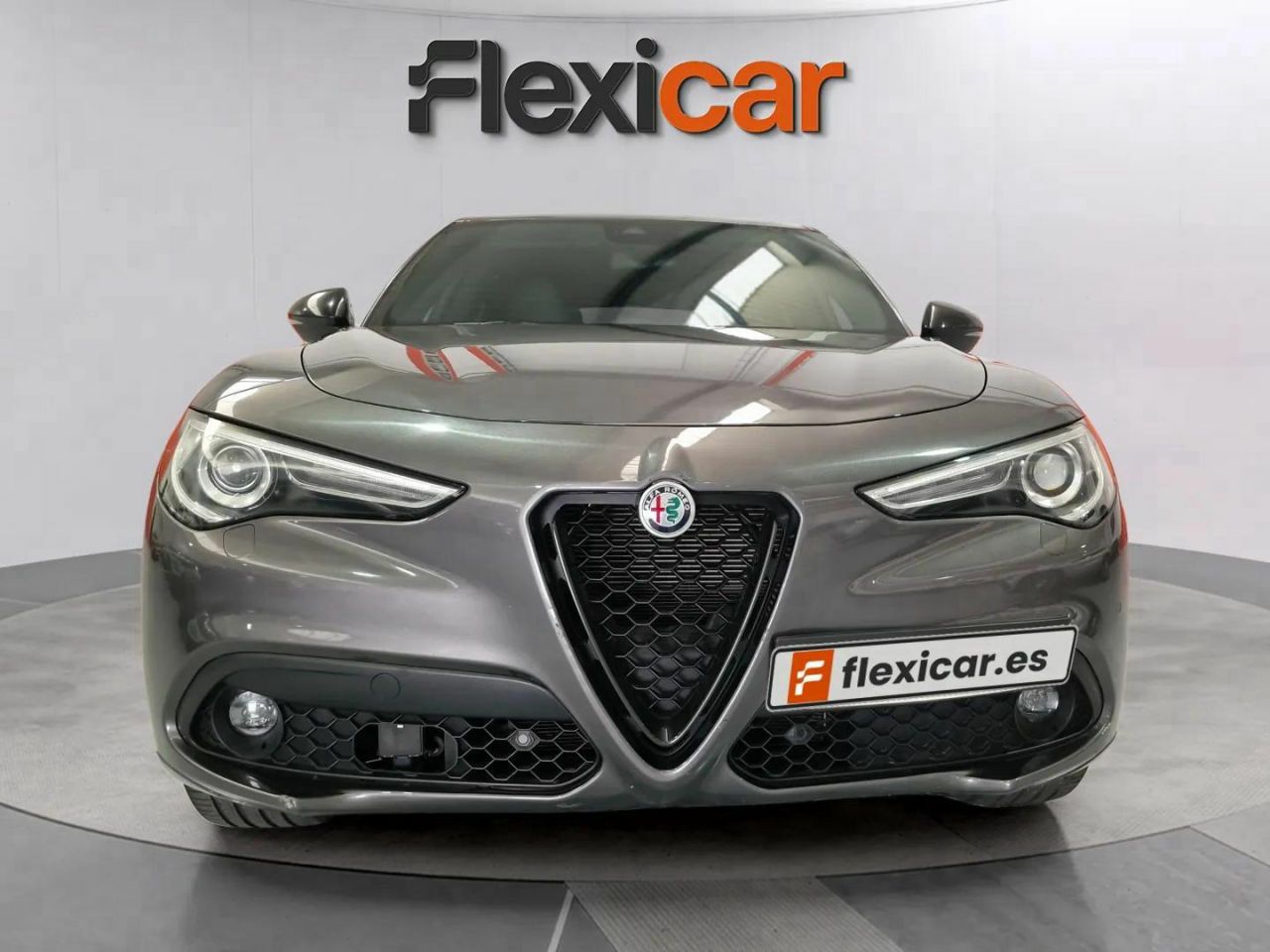 alfa romeo stelvio 2022 / foto grande (2)