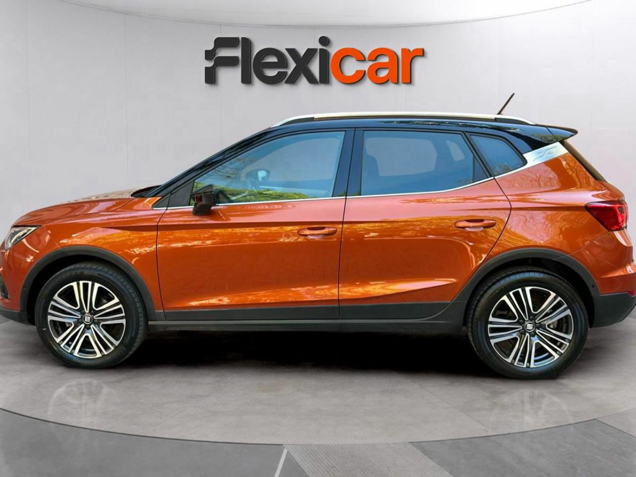 seat arona 2018 / foto grande (3)