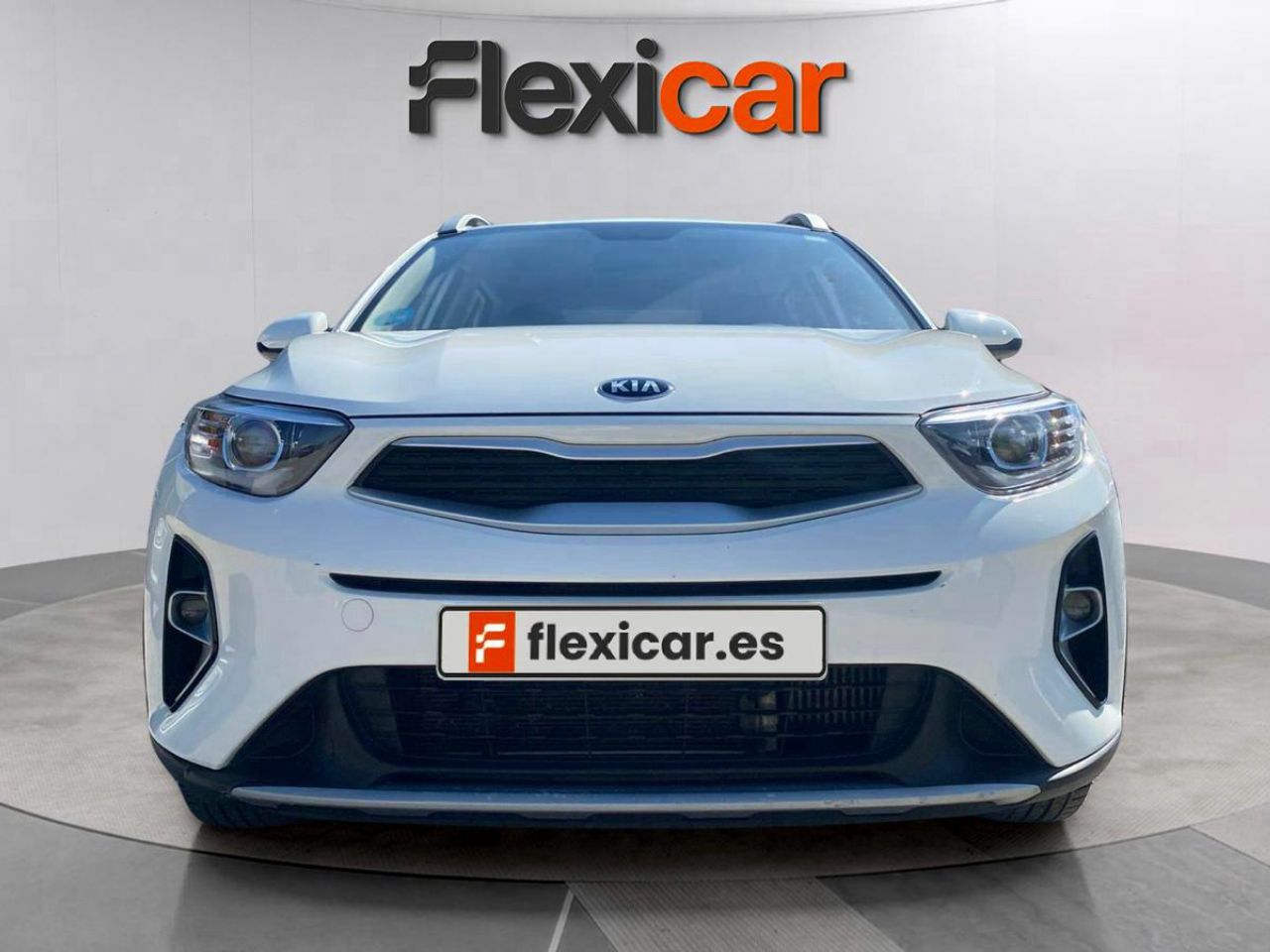 kia stonic 2021 / foto grande (2)