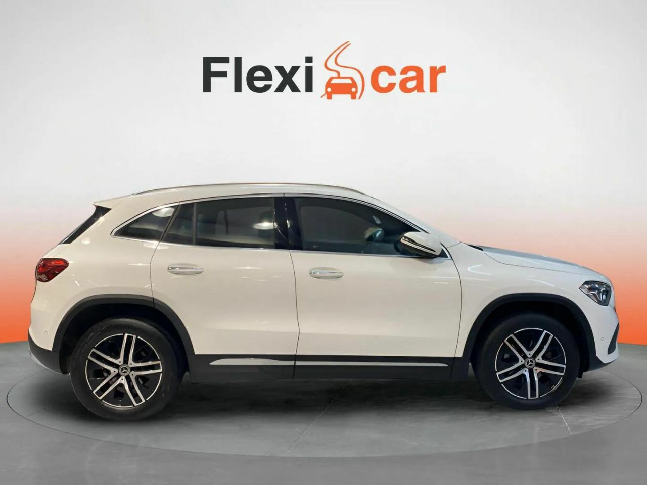 mercedes gla 2021 / foto grande (2)