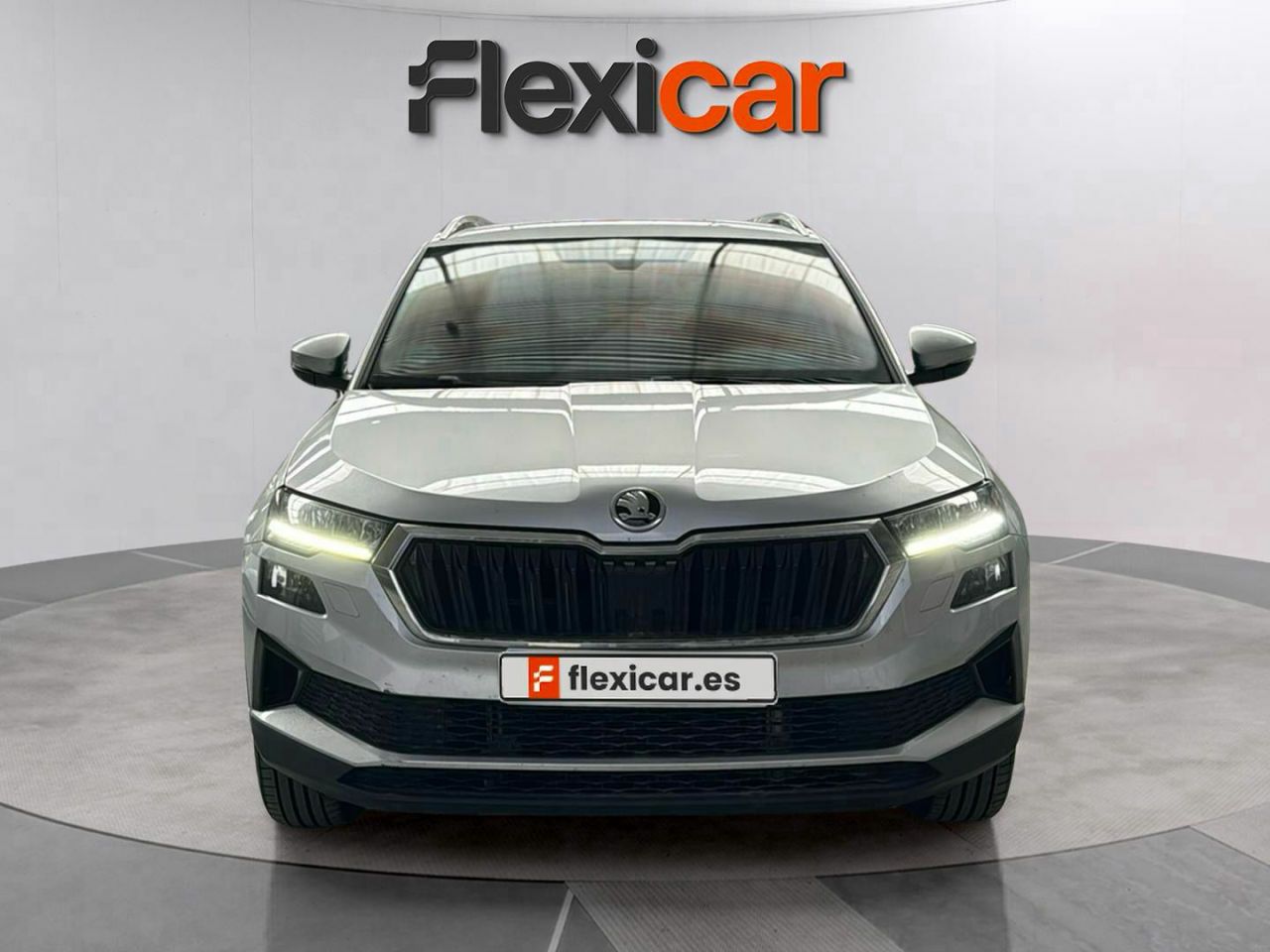 skoda karoq 2023 / foto grande (2)