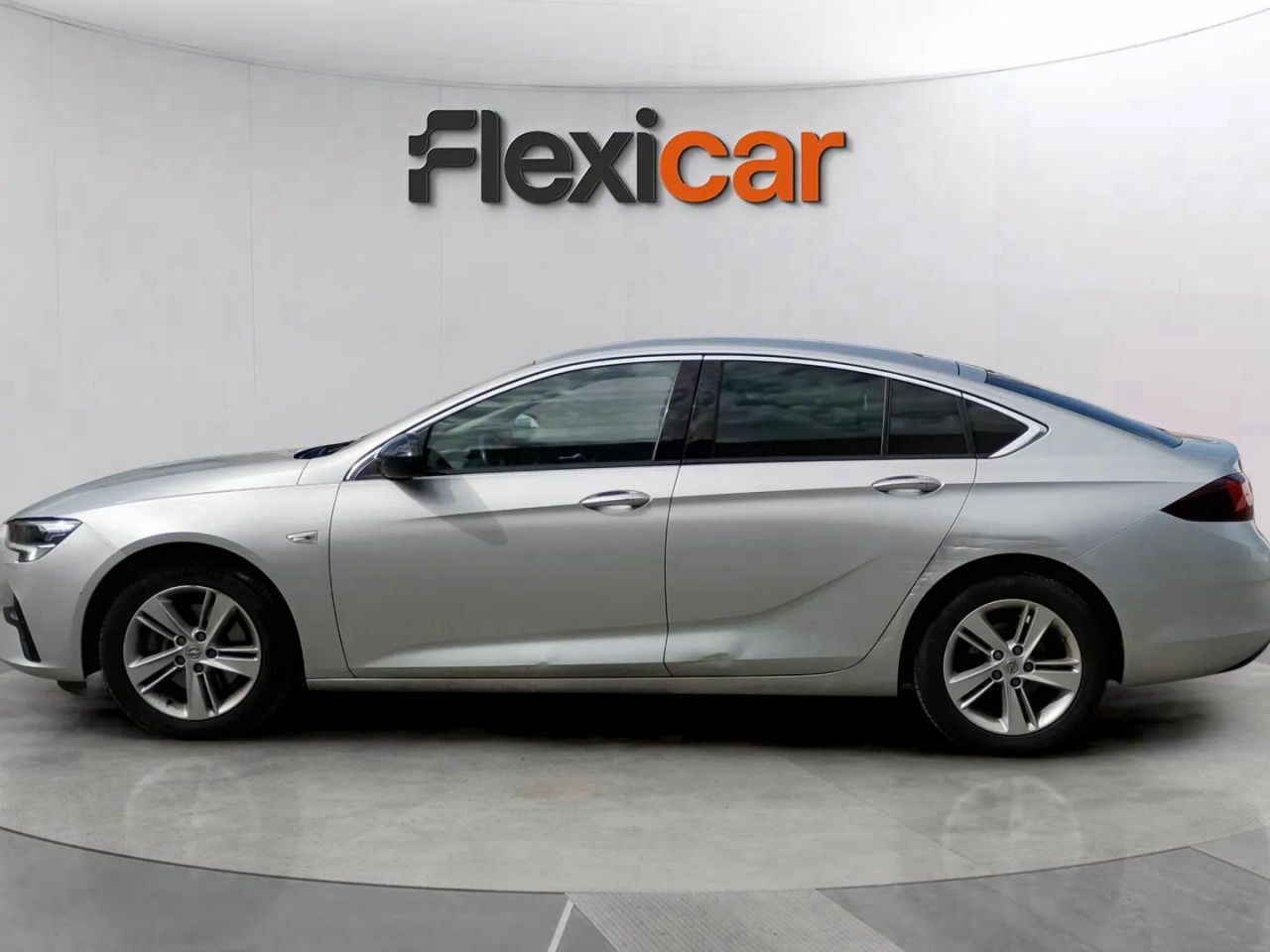 opel insignia  2022 / foto grande (3)