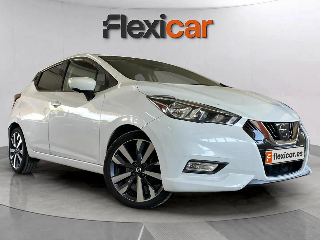 Foto nissan micra 2017 /