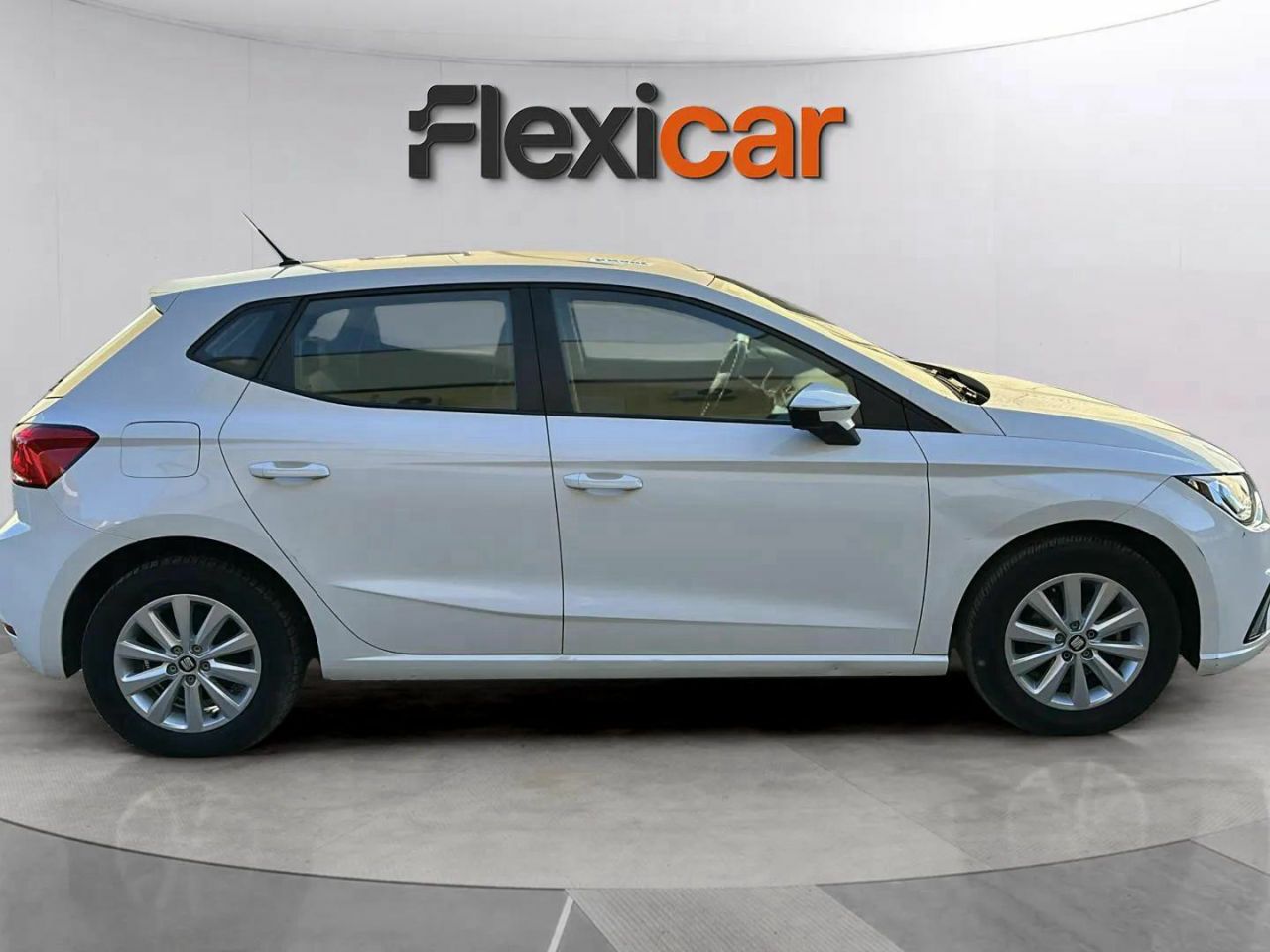 seat ibiza 2018 / foto grande (2)