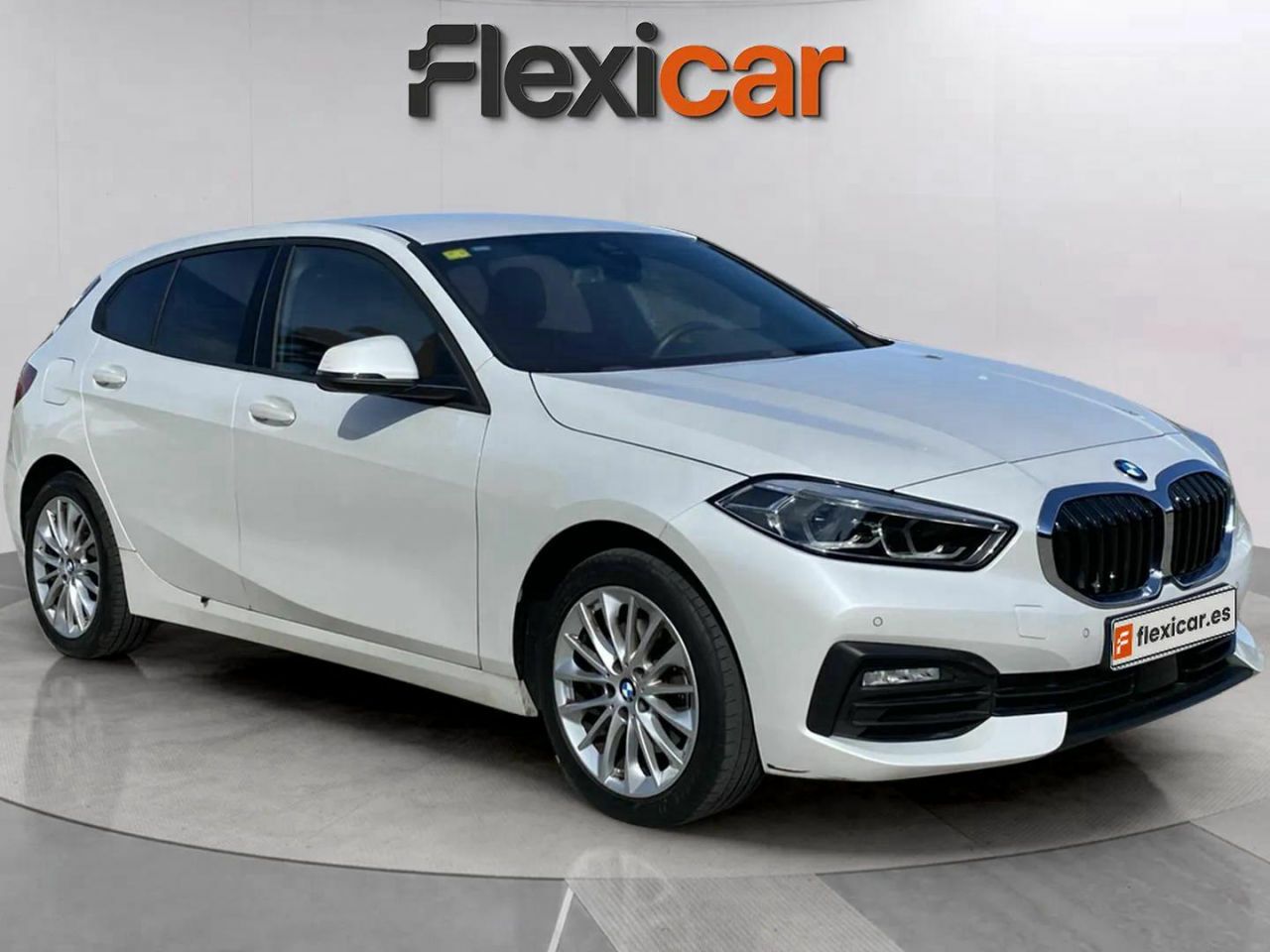 Foto bmw serie 1 2020 /