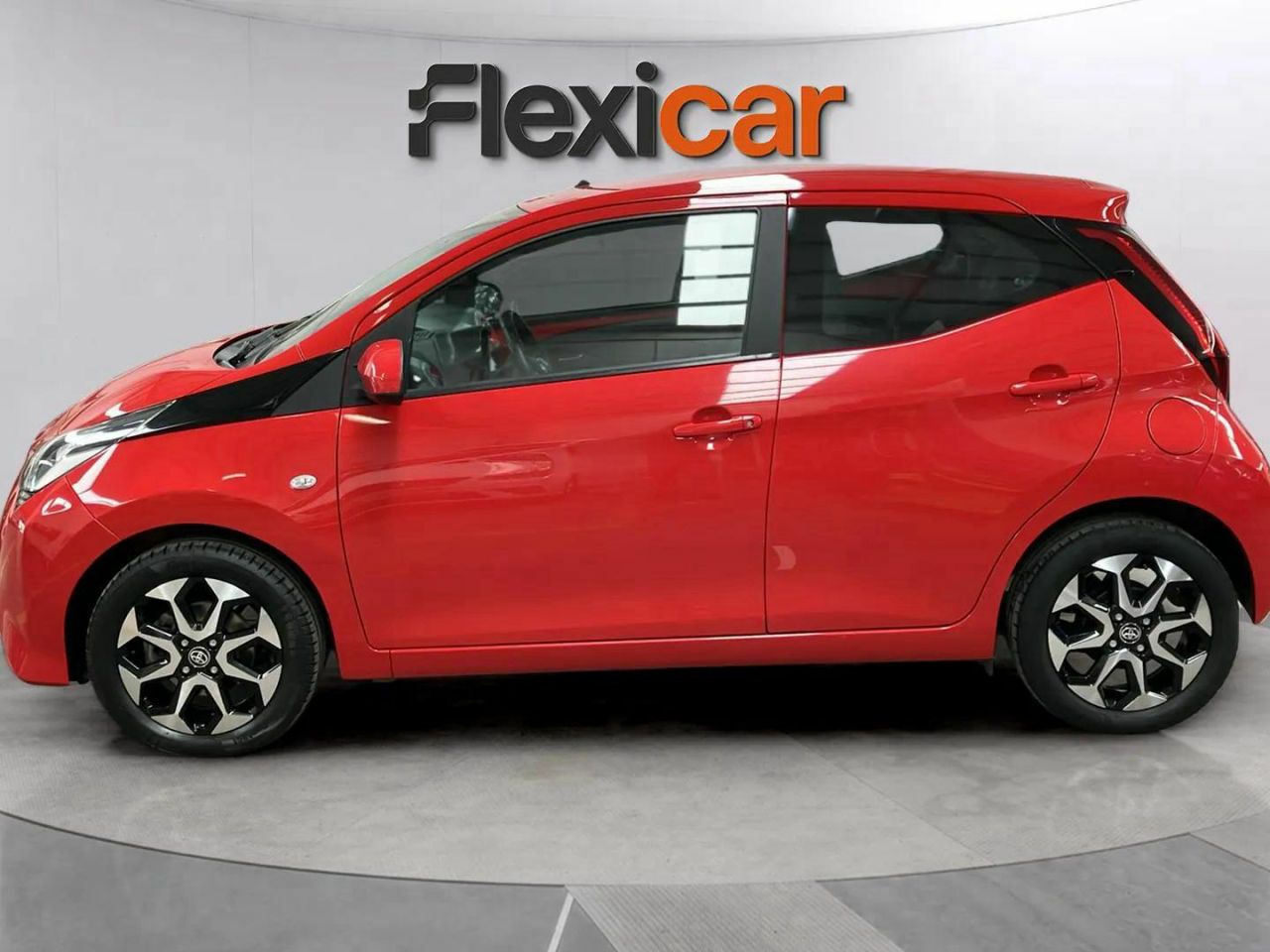 toyota aygo 2021 / foto grande (3)