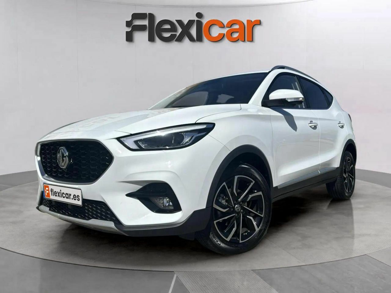 mg zs 2023 / foto grande (3)