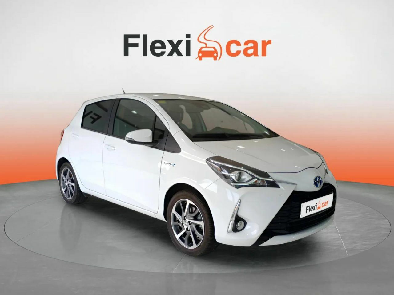 Foto toyota yaris 2020 /