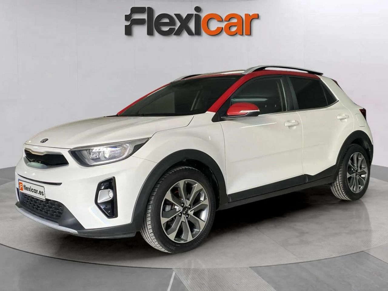 kia stonic 2021 / foto grande (3)
