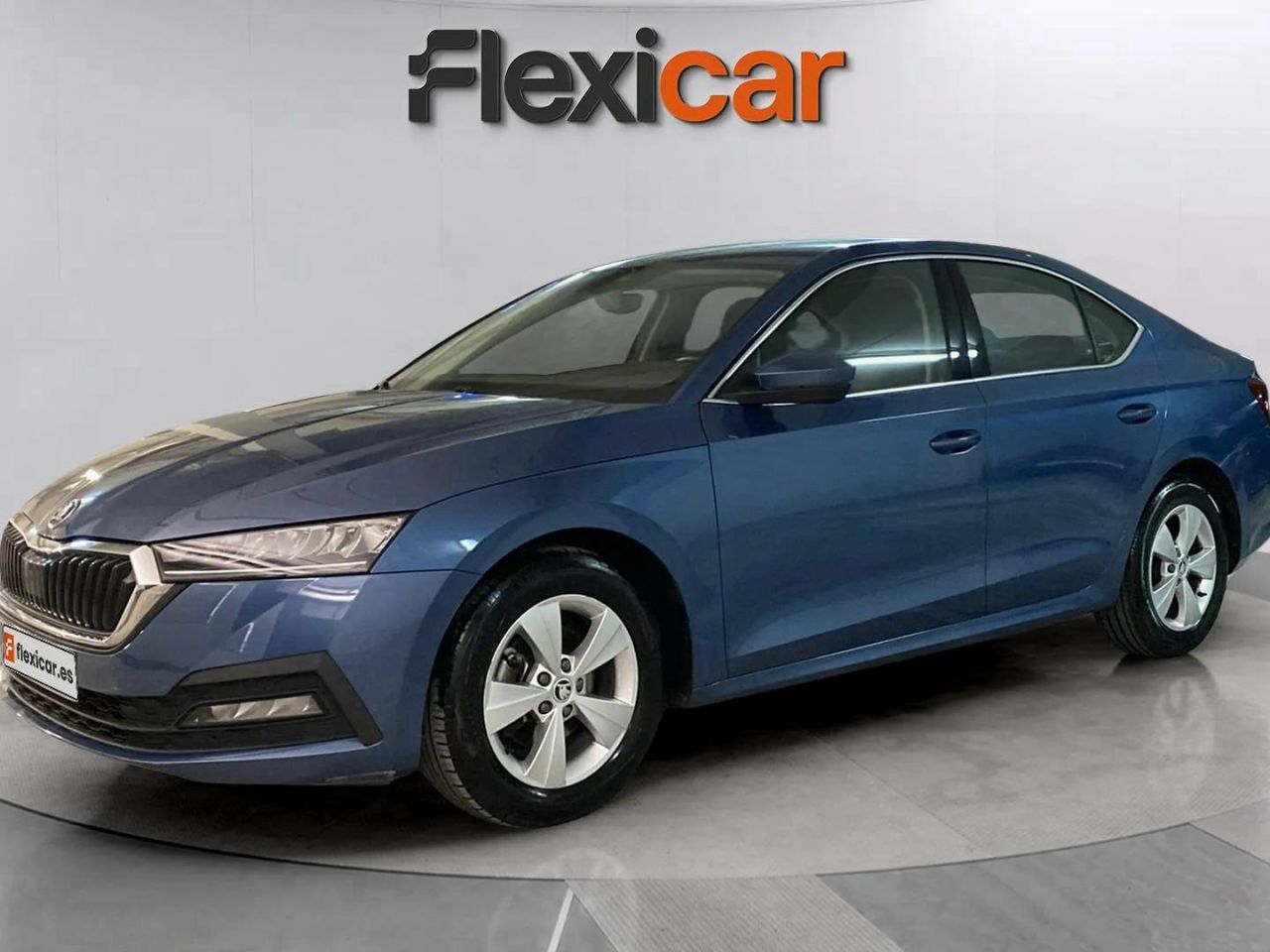 skoda octavia 2021 / foto grande (3)