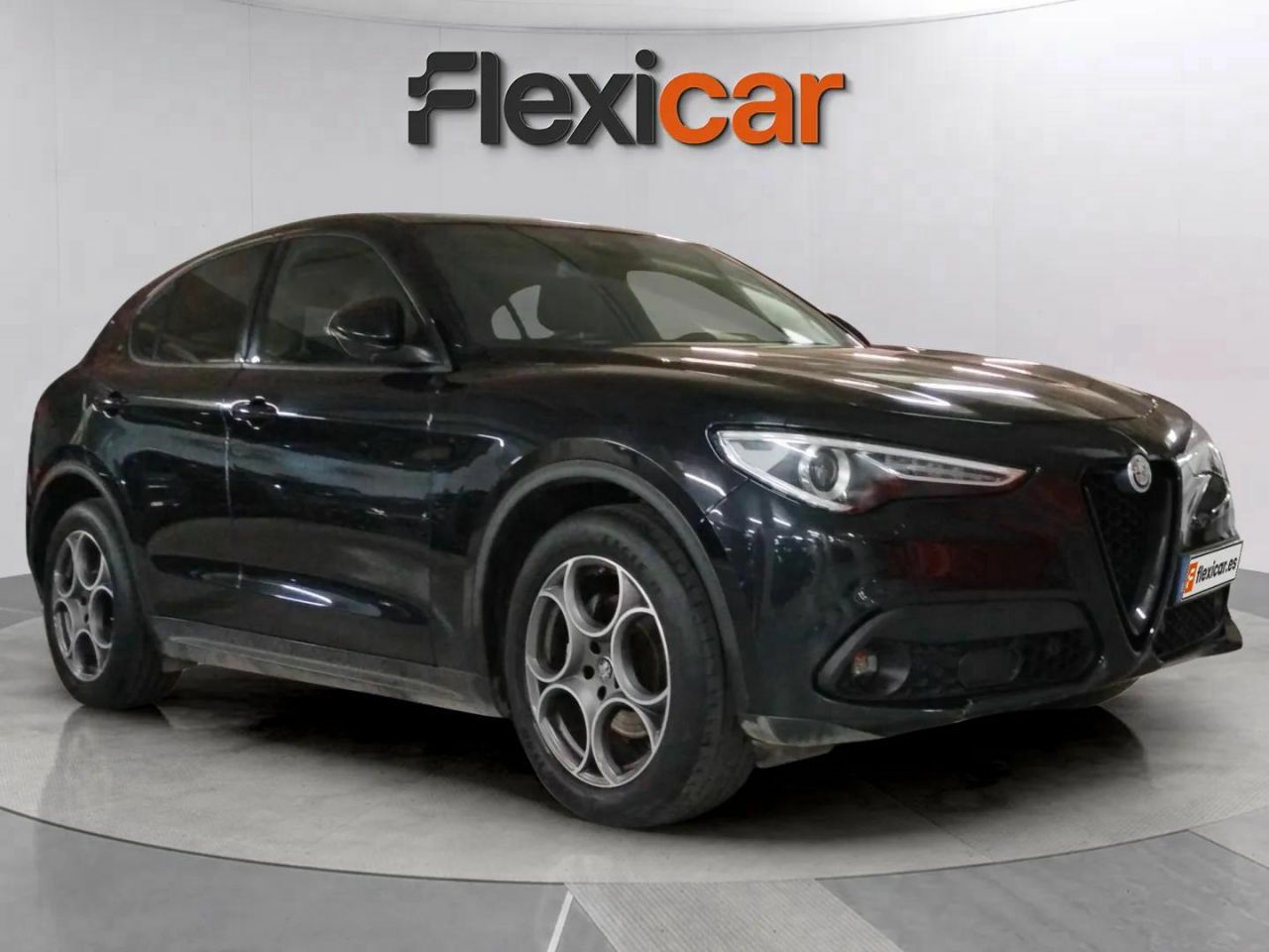 Foto alfa romeo stelvio 2022 /