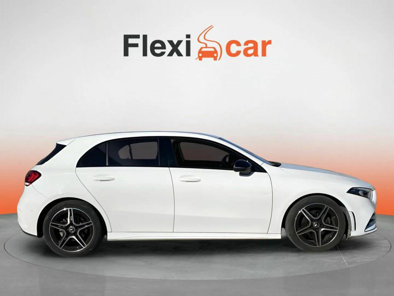 mercedes clase a 2021 / foto grande (3)