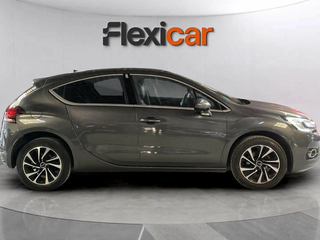 ds automobiles ds 4 2018 / foto grande (3)