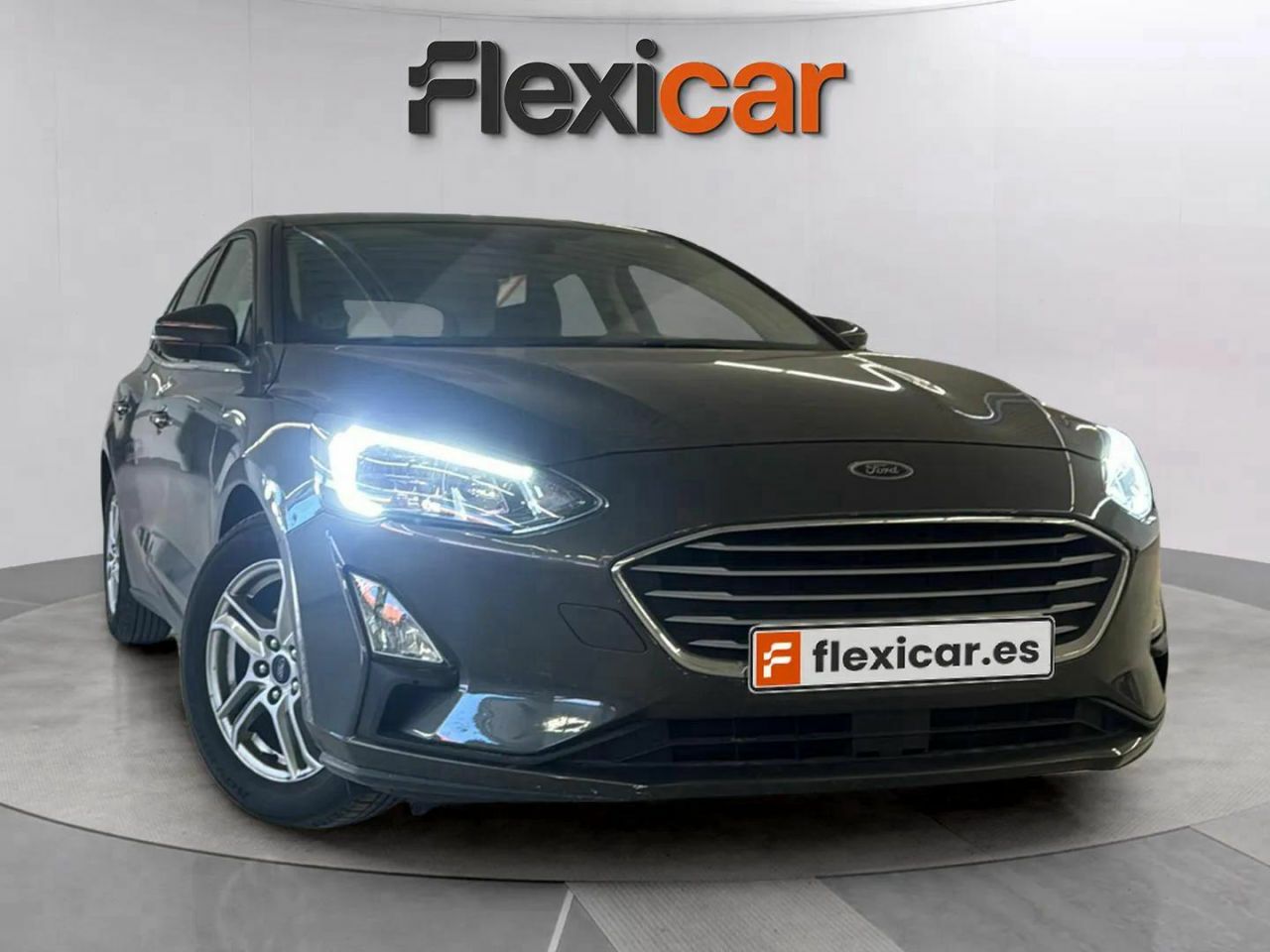 Foto ford focus 2020 /