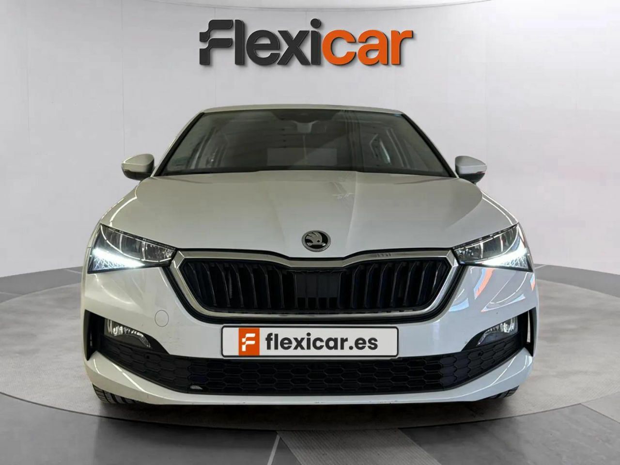 skoda scala 2021 / foto grande (2)