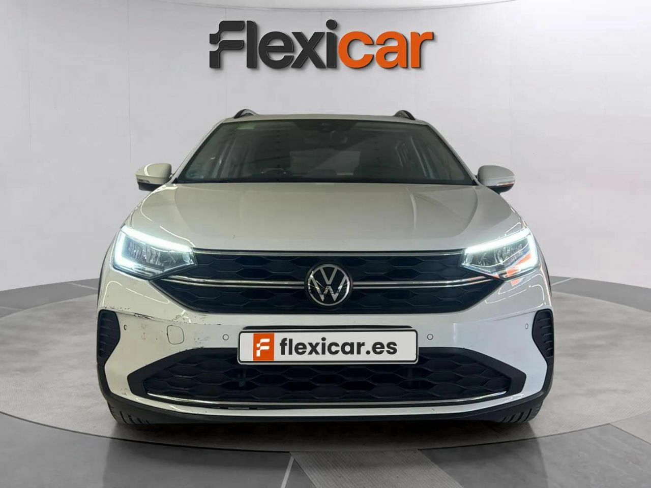 volkswagen taigo 2022 / foto grande (2)
